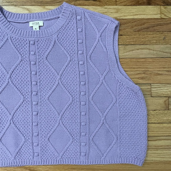 Lavender Sweater Vest - Picture 3 of 11